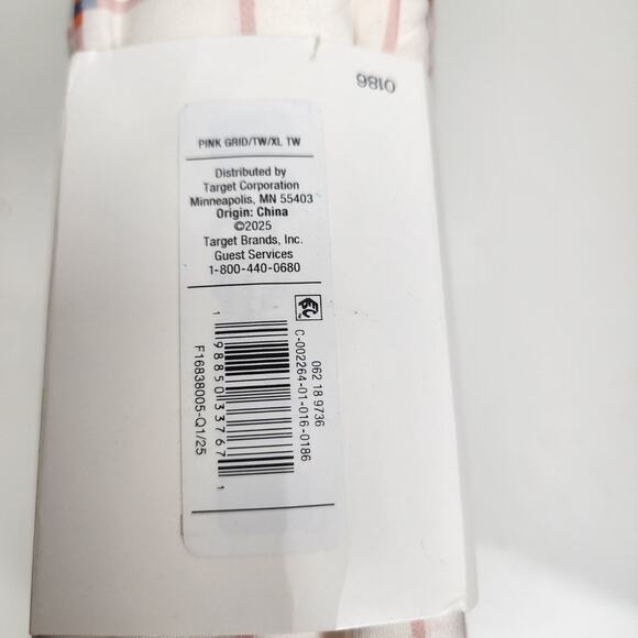 Target Room Essentials Microfiber Pink Grid Twin XL Sheet Set NWT - Picture 7 of 7